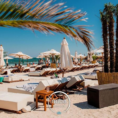 Ella Summerland Mamaia Exterior photo