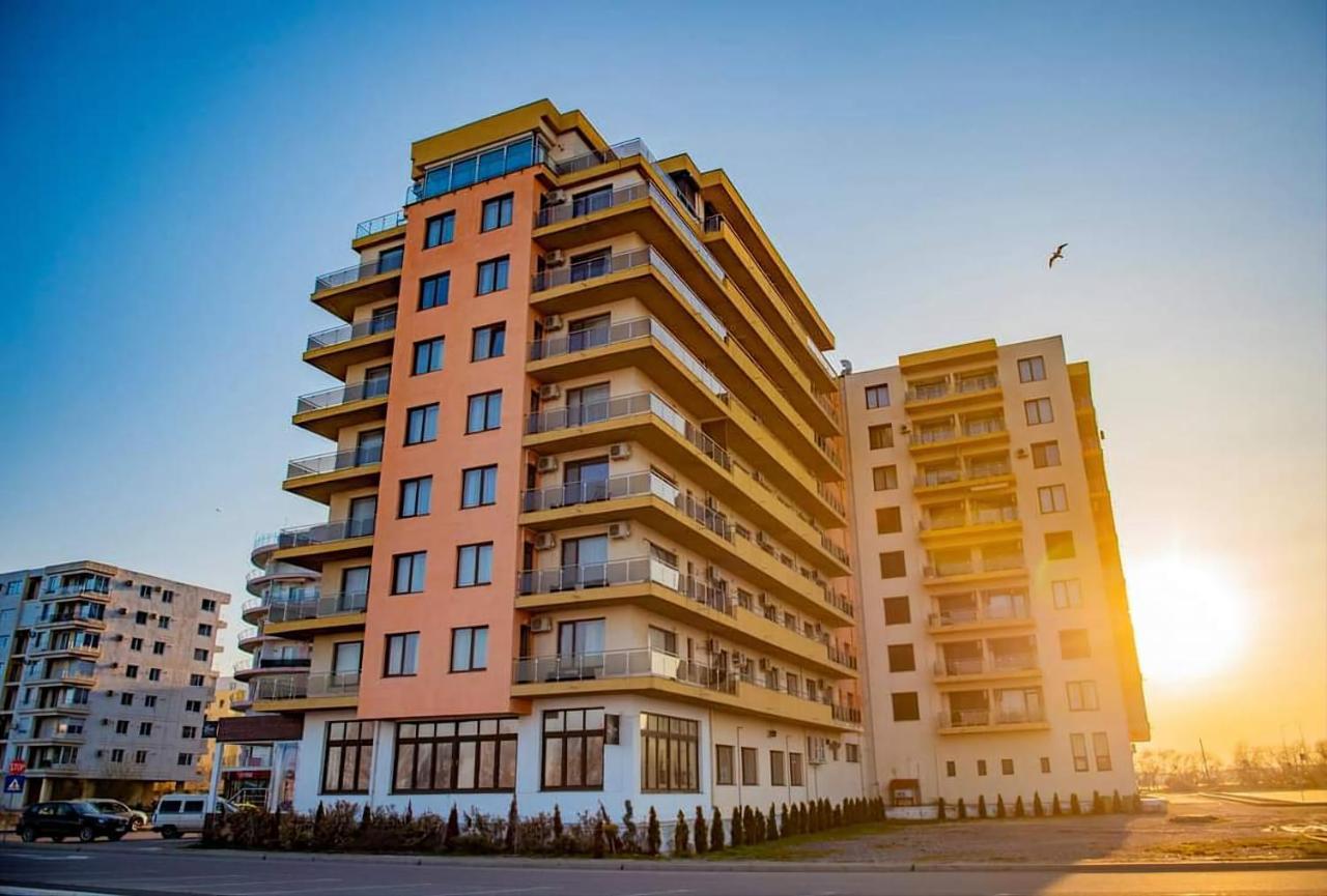 Ella Summerland Mamaia Exterior photo
