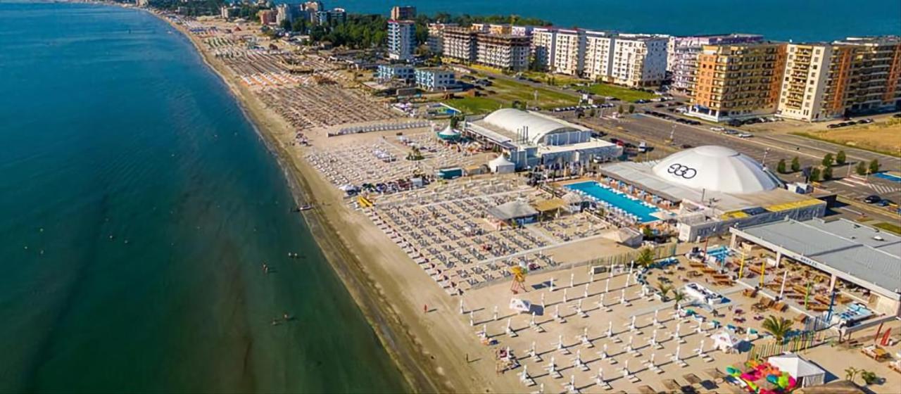 Ella Summerland Mamaia Exterior photo