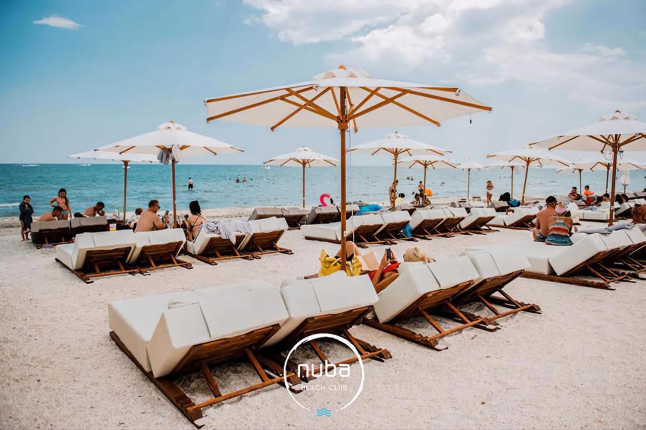 Ella Summerland Mamaia Exterior photo